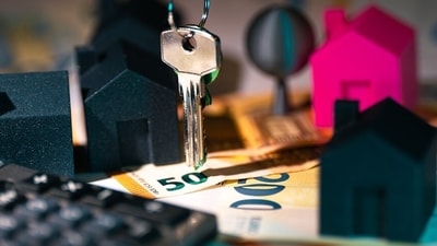 A new generation of investors is approaching real estate with expectations shaped by financial markets. They are seeking clarity on yields, occupancy trends, price movements, and risk indicators before committing capital. (Photo for representational purposes only) (Pixabay)