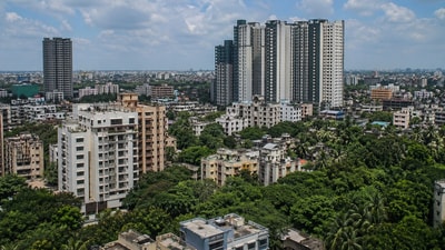 Kolkata recorded a 5% year-on-year rise in housing sales to 4,043 units in Q1 2026, outperforming the broader Indian housing market, where sales across eight leading cities declined 4%, according to Knight Frank India. (Picture for representational purposes only) (AI generated image using ChatGPT)