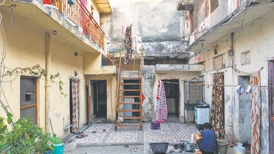 The 200-year-old multi-storey haveli. (Courtesy: Aarohi Mehra)
