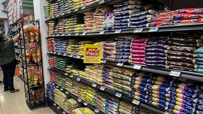 Bengaluru real estate: DMart operator Avenue Supermarts Limited has acquired multiple properties across several floors of a commercial building in Bengaluru for  ₹106.2 crore. (Picture for representational purposes only) (Photo by Yuri CORTEZ / AFP) (AFP)